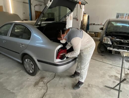 Arcom – Tinichigerie și Vopsitorie Auto