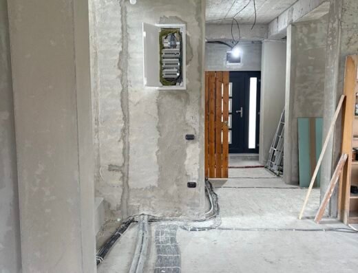 Electrician Autorizat ANRE specializat in FOTOVOLTAICE si CONSTRUCTII