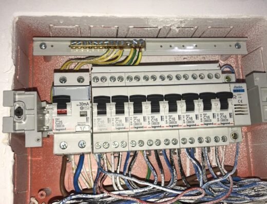 Electrician Bucuresti