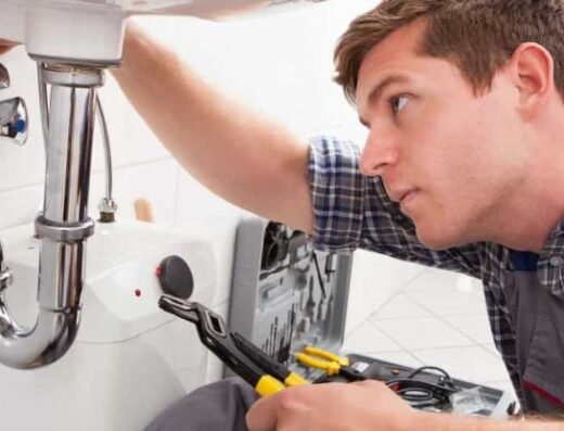 Instalator Năvodari